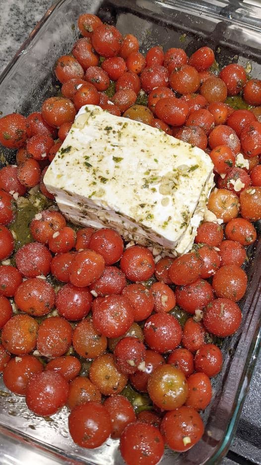 Tomato-feta-pasta-greek-recipe